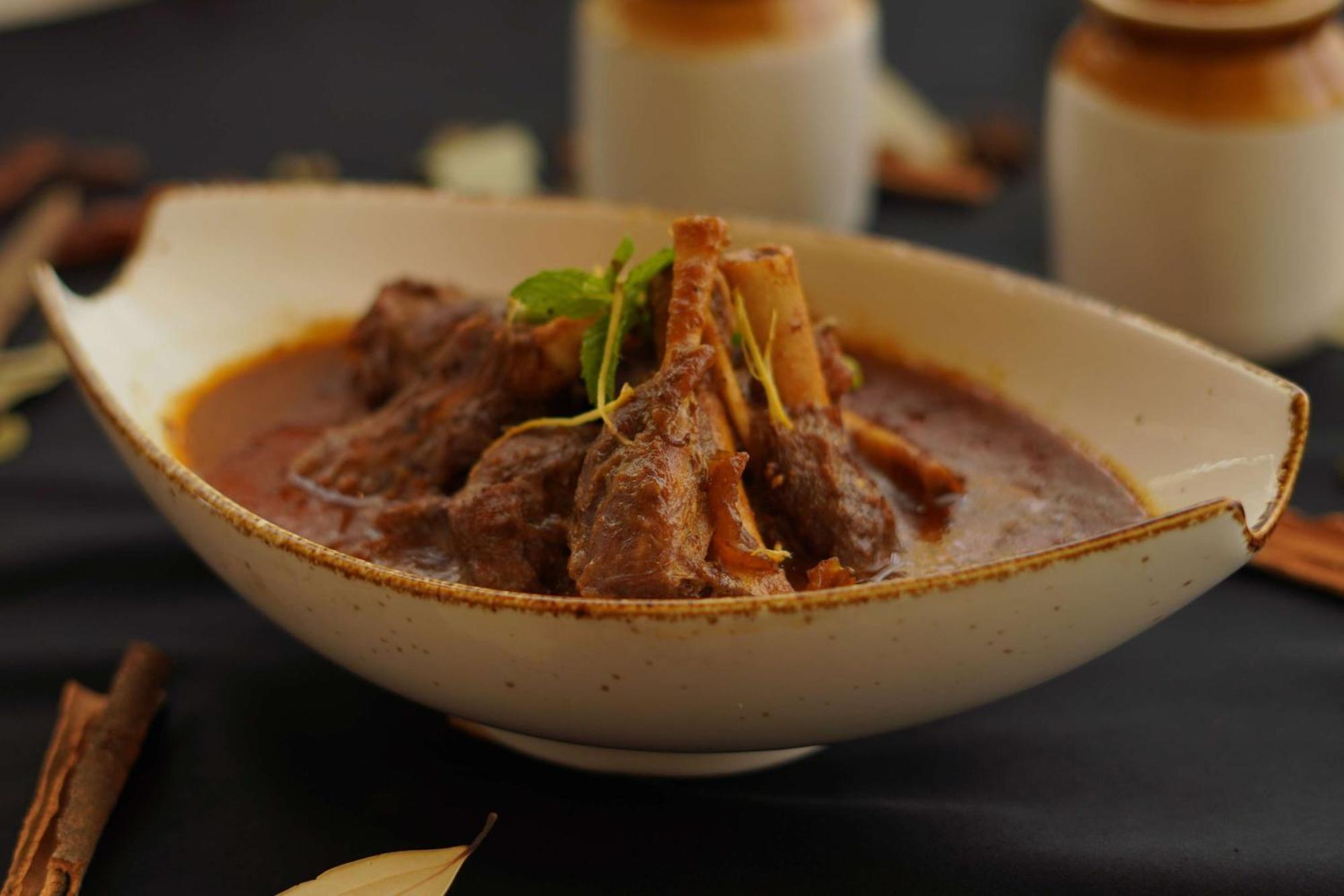 Radisson Red Chandigarh Mohali Exterior photo A mutton curry